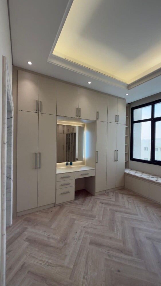Cabinets, dressers, and kitchens - 7