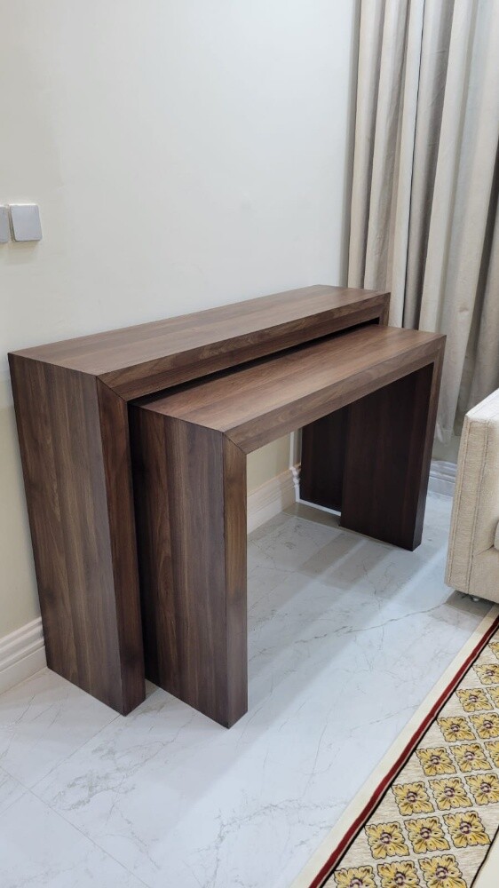 Marble and wood tables - 10
