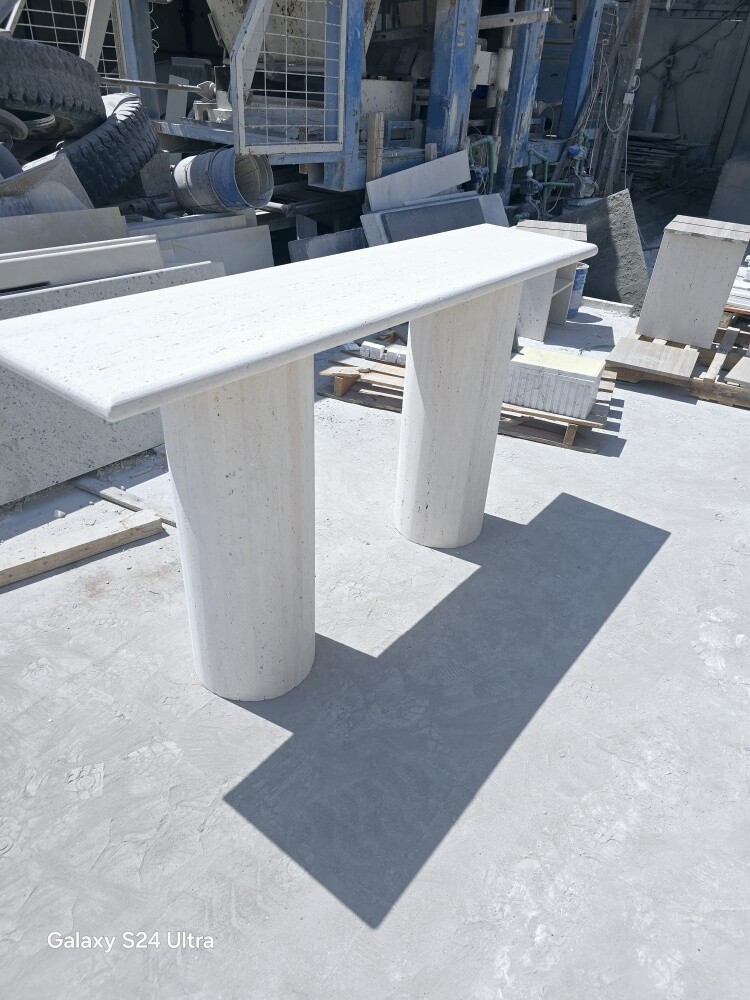 Marble and wood tables - 3