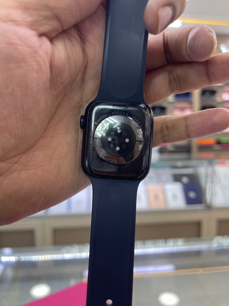 Apple watch series 8  - 3
