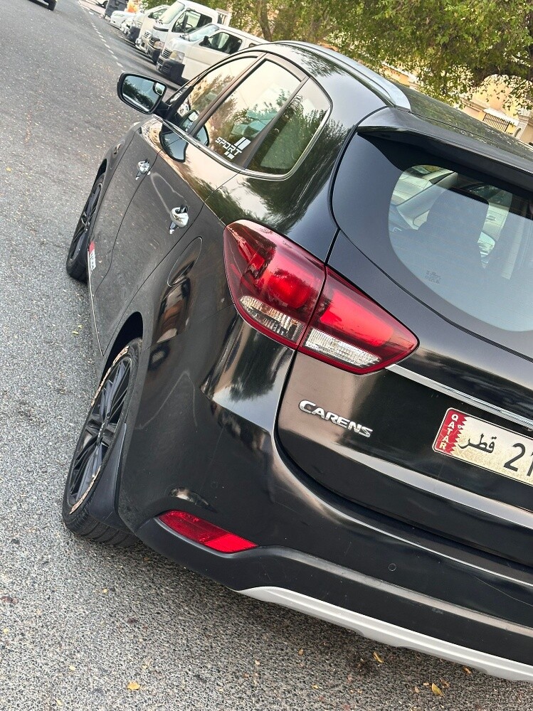 Kia carens - 4