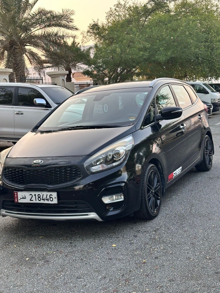Kia carens - 2