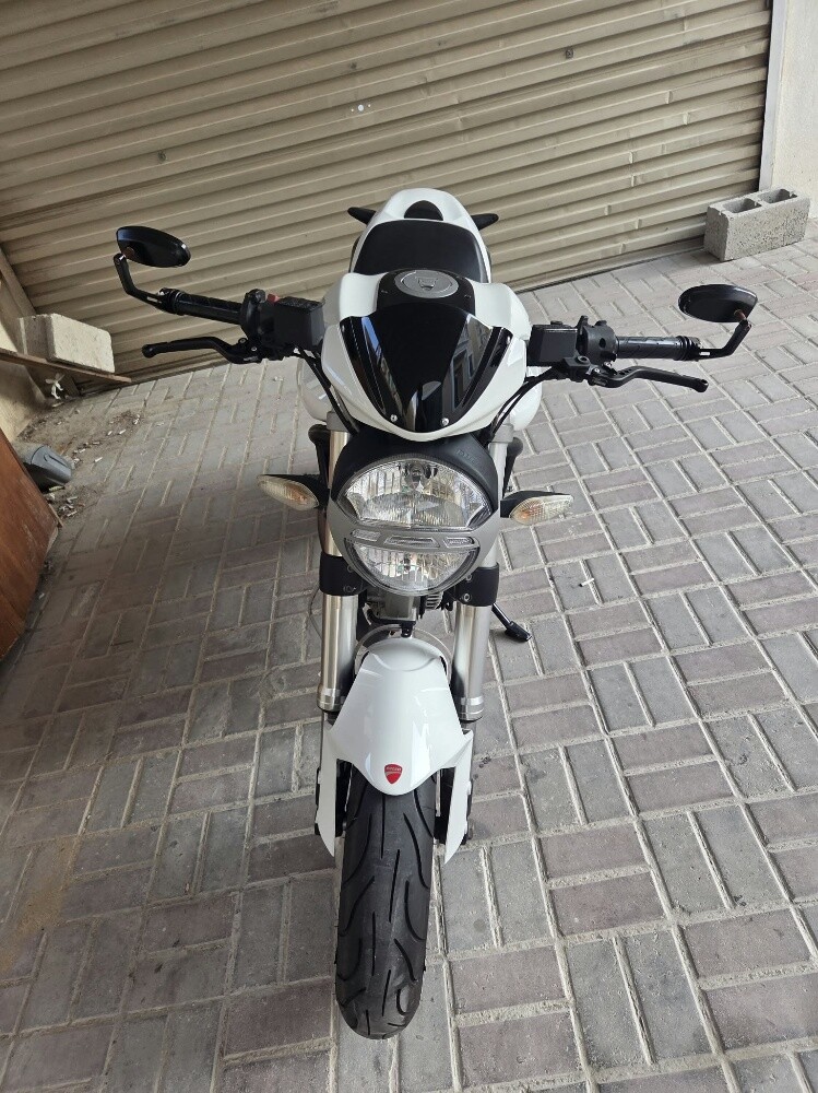Ducati Monster - 2