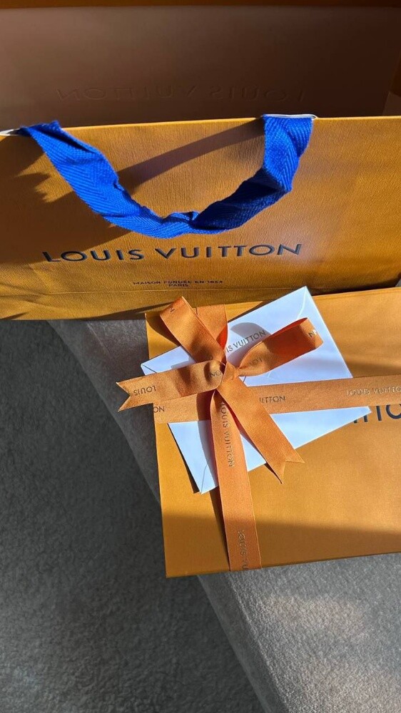 Louis Vuitton Capucines Mini Navy - 7