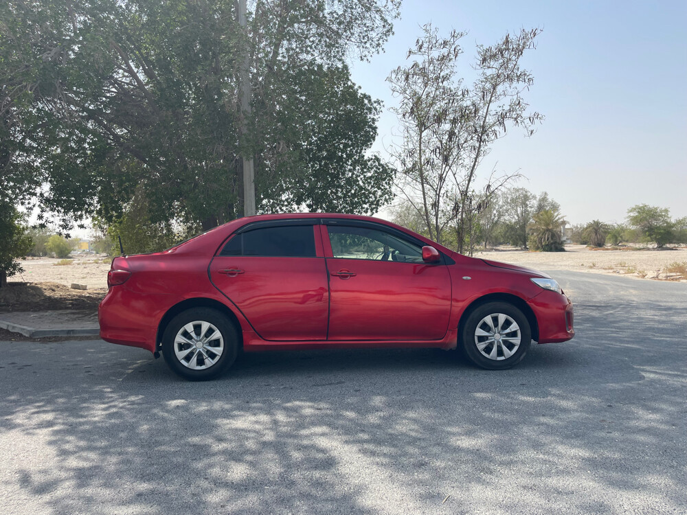 Toyota Corolla  - 10