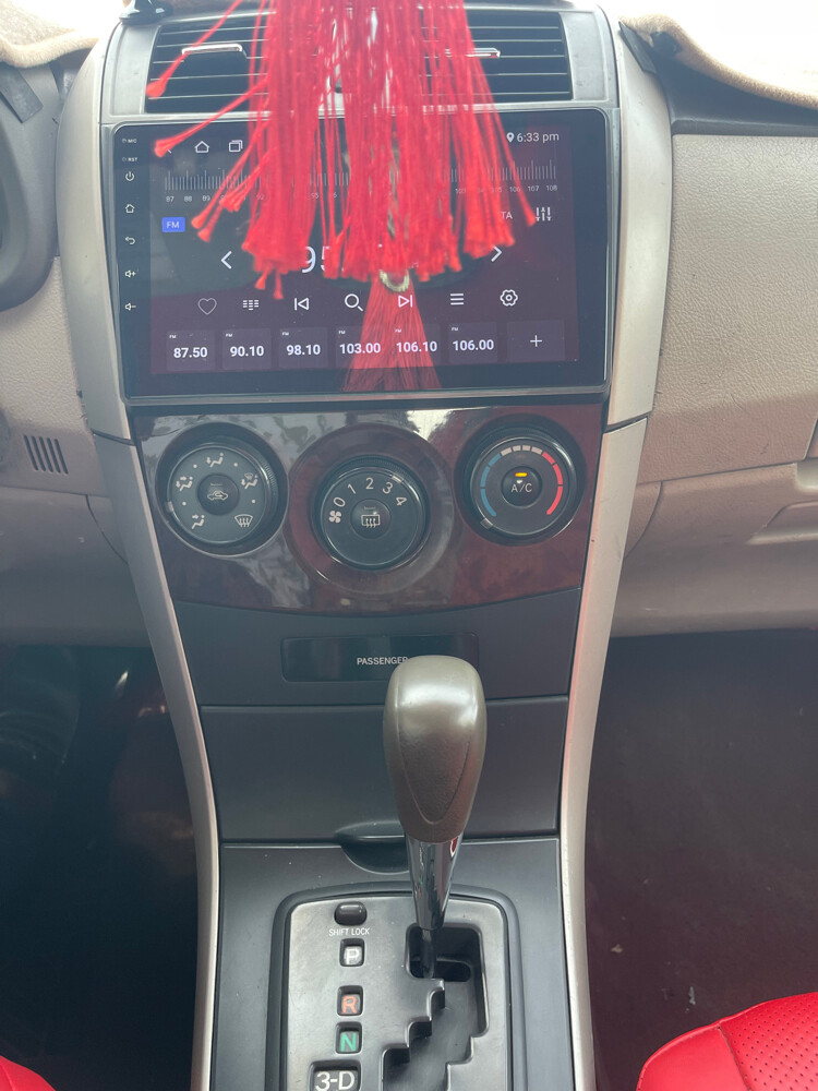 Toyota Corolla  - 7