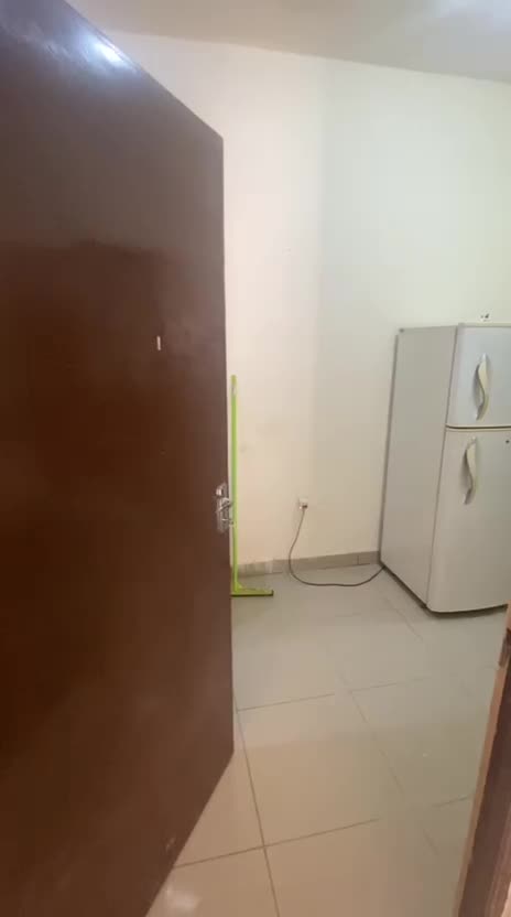 للإيجار شقة غرفة وصالة  - 1