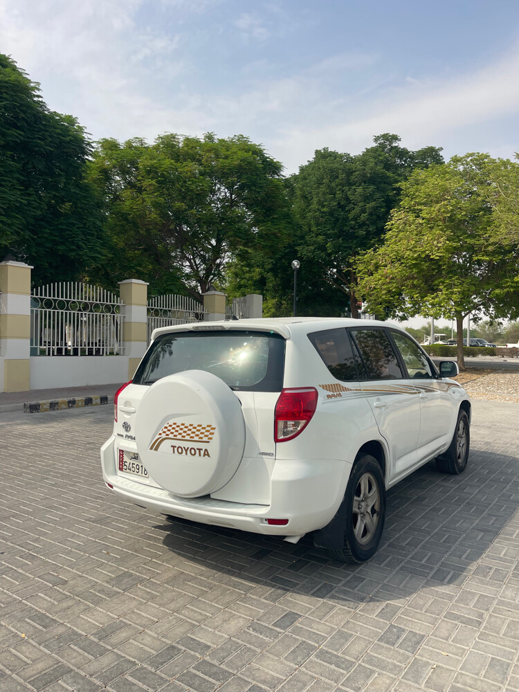 Toyota RAV4  - 5