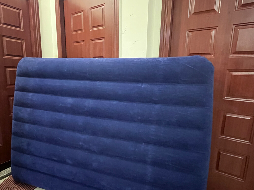 air bed with pump - 5