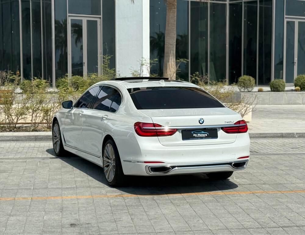 بي ام دبليو ٧٤٠ اي  - 6