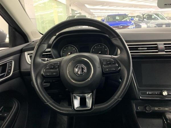 MG 5 1.5L 2024 35900KM - 6