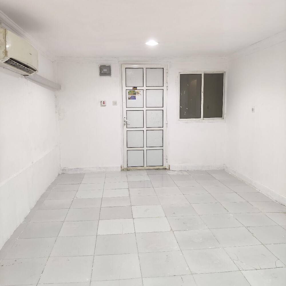 Studio near AL Nasr street - 2