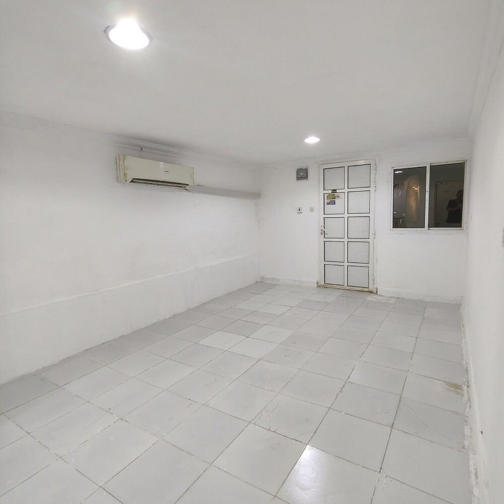 Studio near AL Nasr street - 1