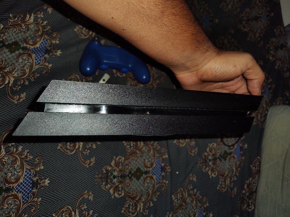 playstation 4 - 2
