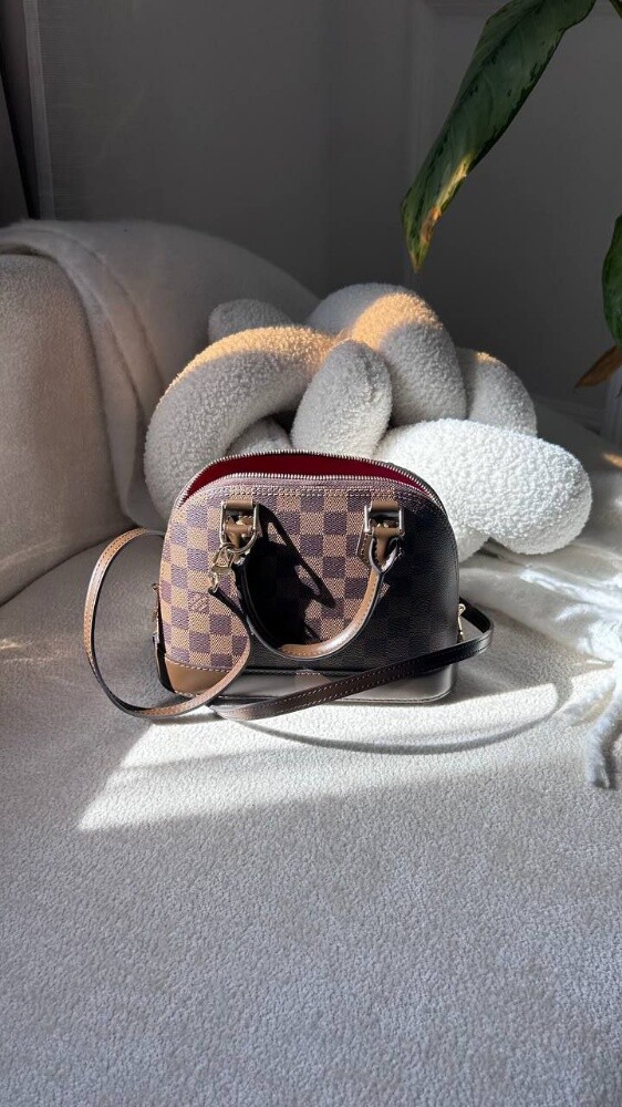Louis Vuitton Alma BB - 3