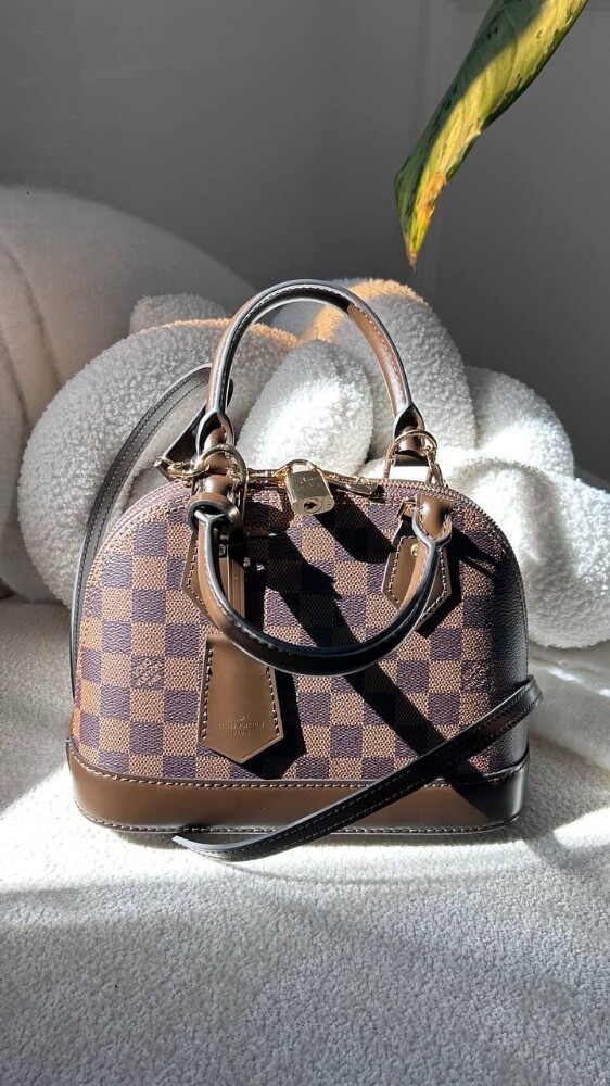 Louis Vuitton Alma BB - 2