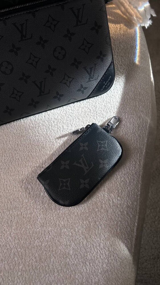 Louis Vuitton Trio Messenger - 2