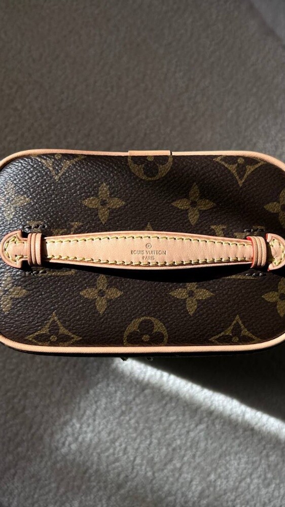 Louis Vuitton Trio Messenger - 5