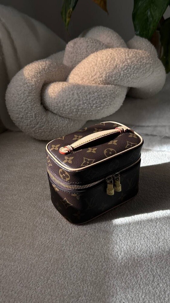 Louis Vuitton Trio Messenger - 3