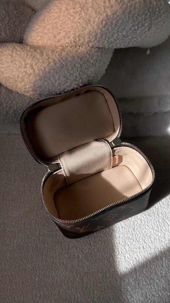 Louis Vuitton Trio Messenger - 7
