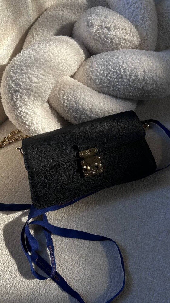 Louis Vuitton Metis Wallet On Chain - 1