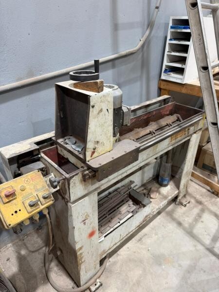 Wanted: Knife Grinder Machine - 1