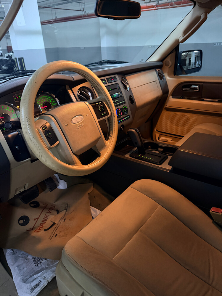 Ford Expedition 2011  - 5
