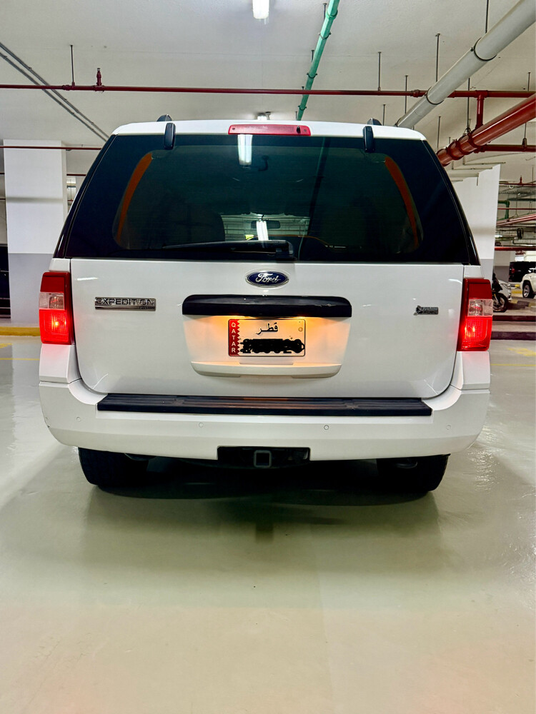 Ford Expedition 2011  - 4
