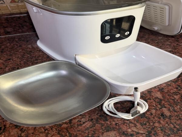 Automatic Cat Feeder - 4