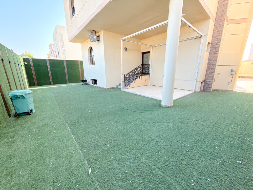 Housing in Umm Al Amad - 9