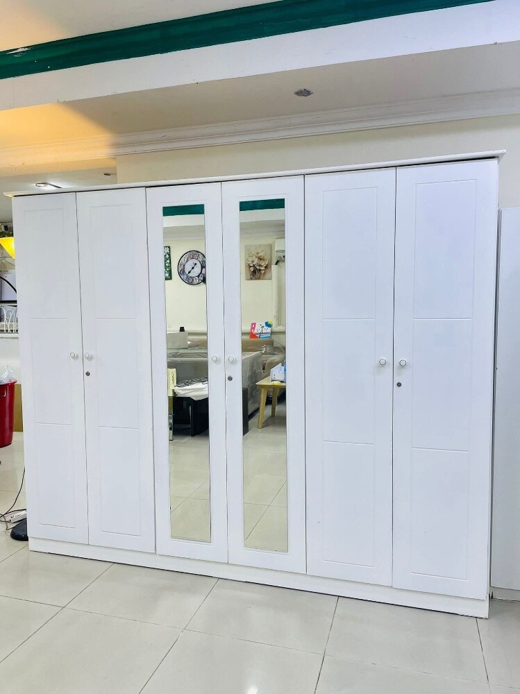 Wardrobe cabinet available new 2,&6 - 10