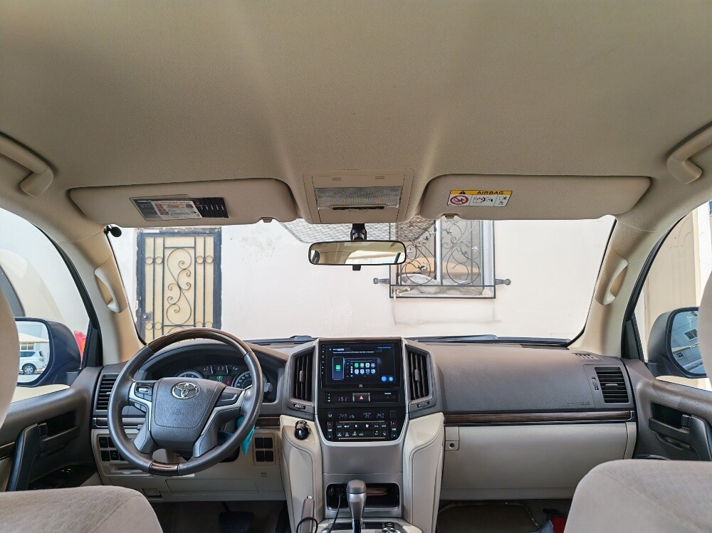 TOYOTA LANDCRUISER - GXR V6 2020 - 6