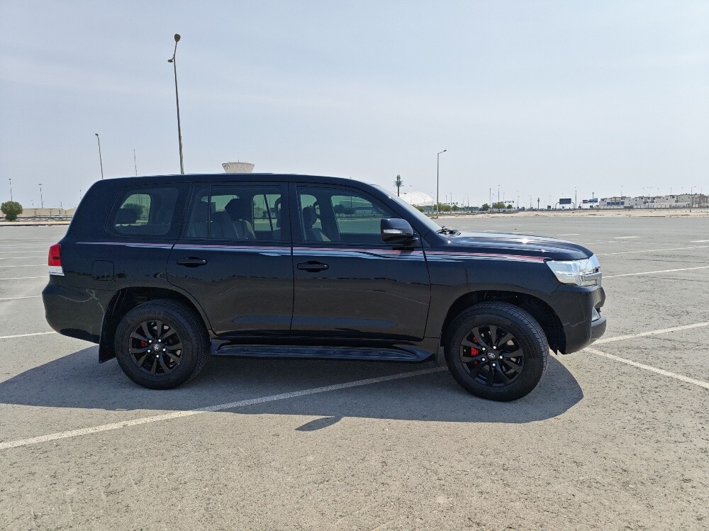 TOYOTA LANDCRUISER - GXR V6 2020 - 3