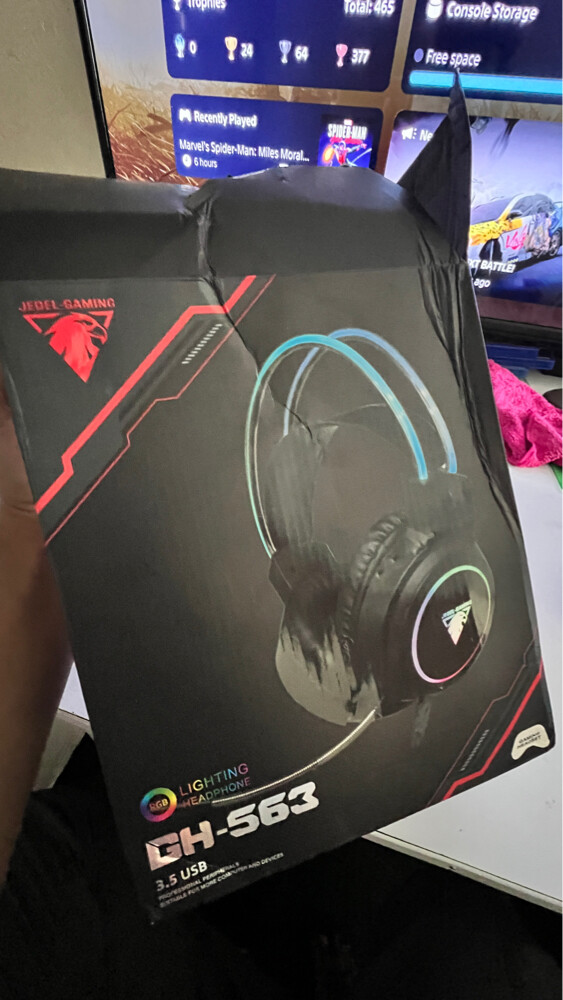 Gaming headset - 7