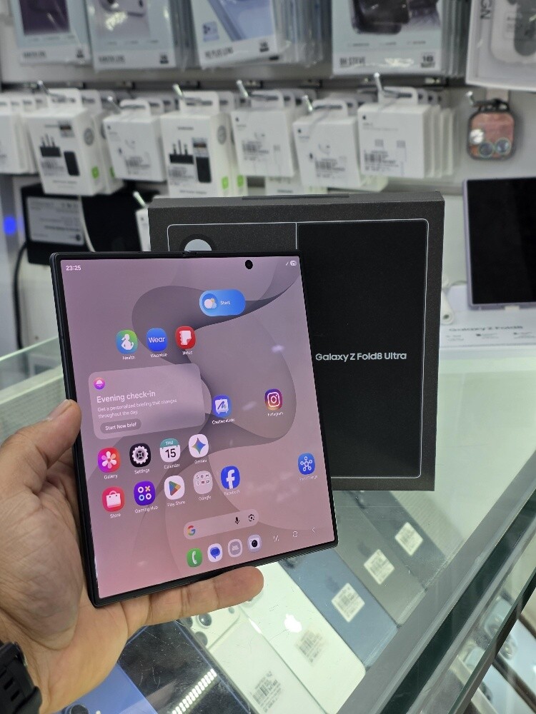 SAMSUNG GALAXY Z FOLD 8 ULTRA 256GB - 5