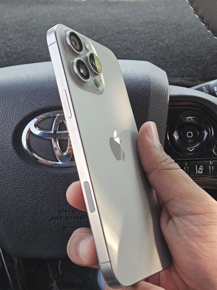 iphone 16 Pro Max 512GB - 2