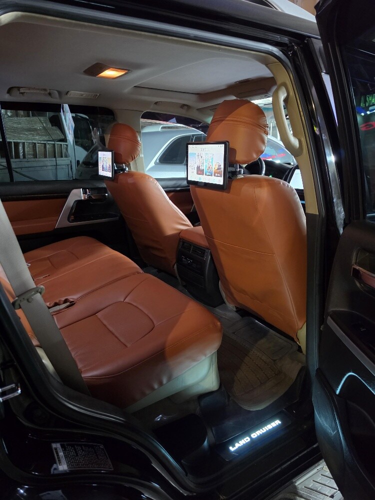 Landcruiser LC200 - 7