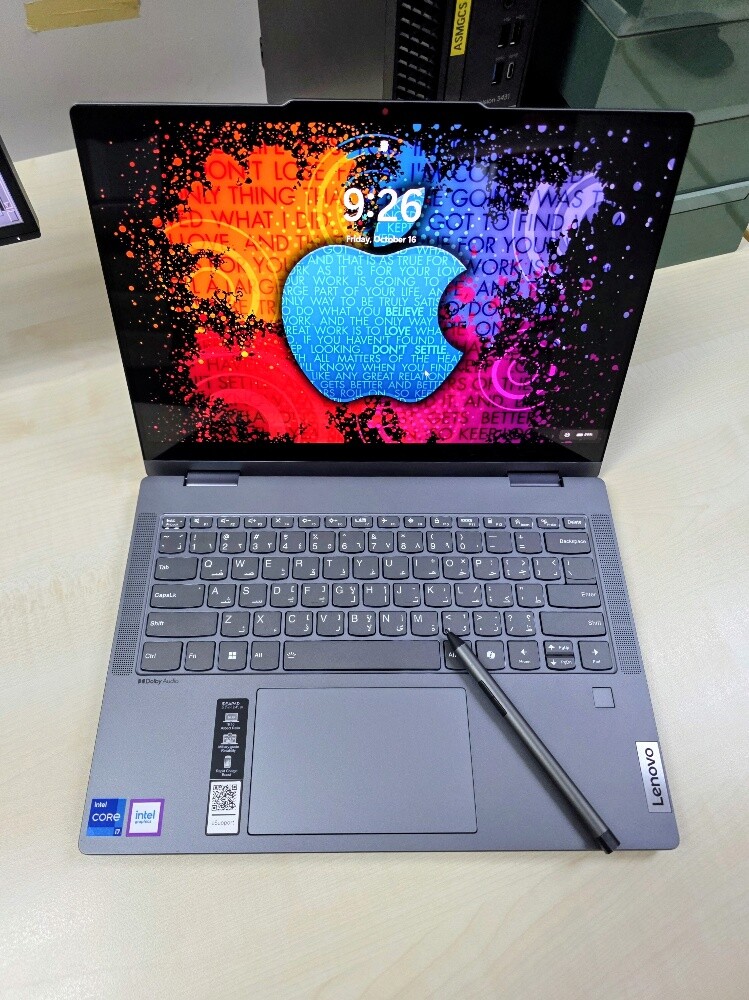 Lenovo i7-13thGen 16GB 1TB 14" OLED - 10