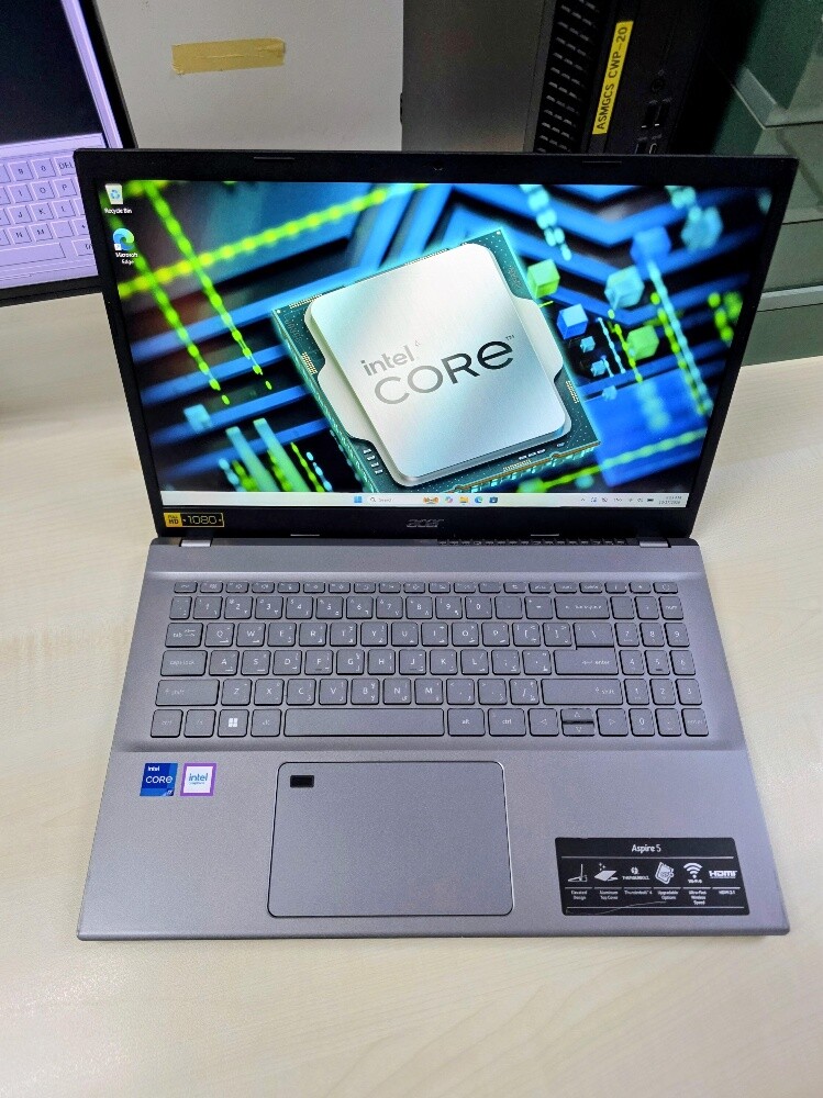 ACER Aspire 5 i7-12 16GB-1TB 15.6"F - 3