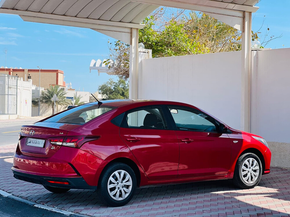 HYUNDAI ACCENT 2023 - 3