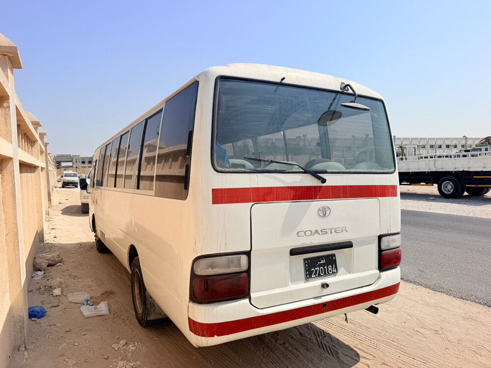 Toyota Coaster 2015 petrol 30seats  - 4