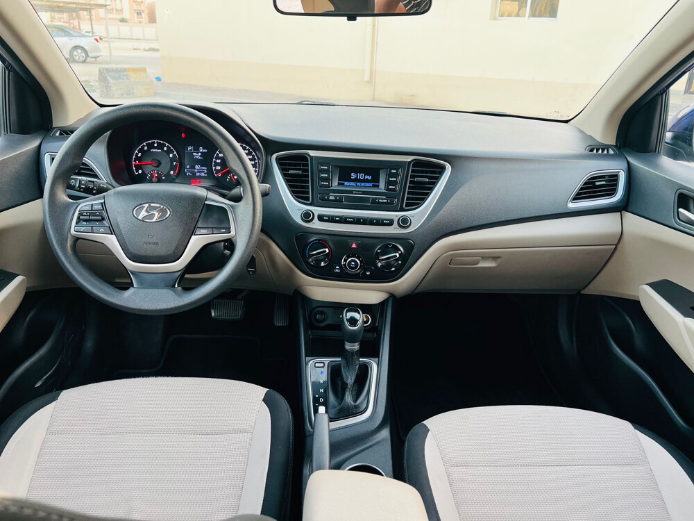 HYUNDAI ACCENT 2022 - 3