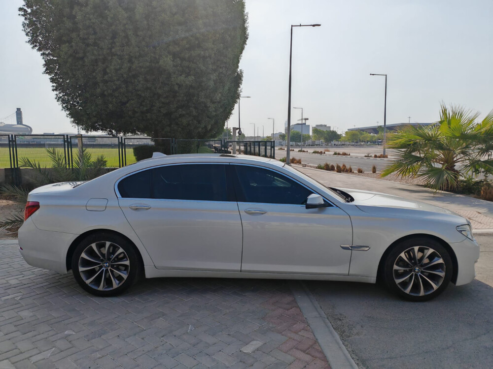 2015 بي ام 730 ال اي  بدل بيع - 16