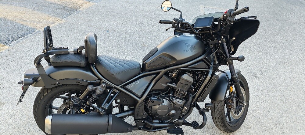 Honda rebel 1100 - 8