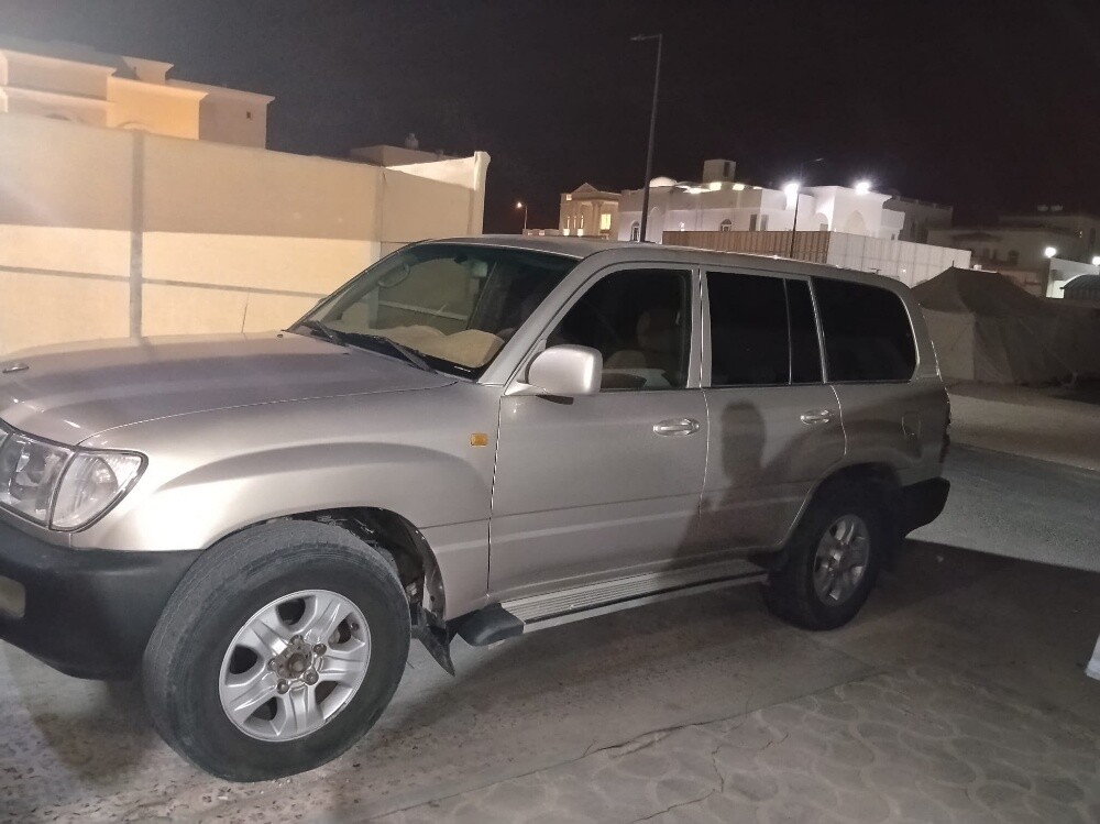 للبيع جي اكس موديل 2003 - 2