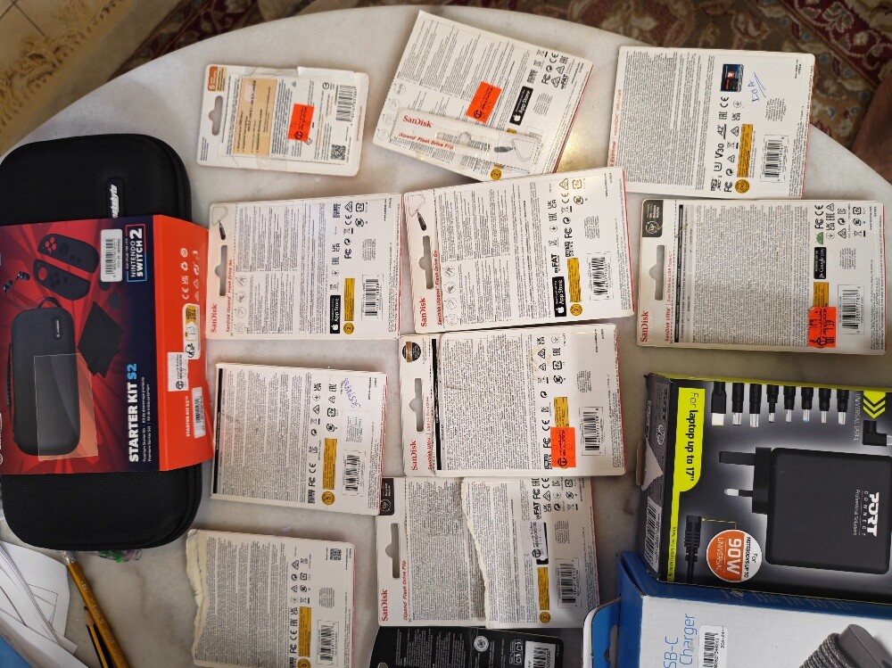 For sale: Various electronic items - 6