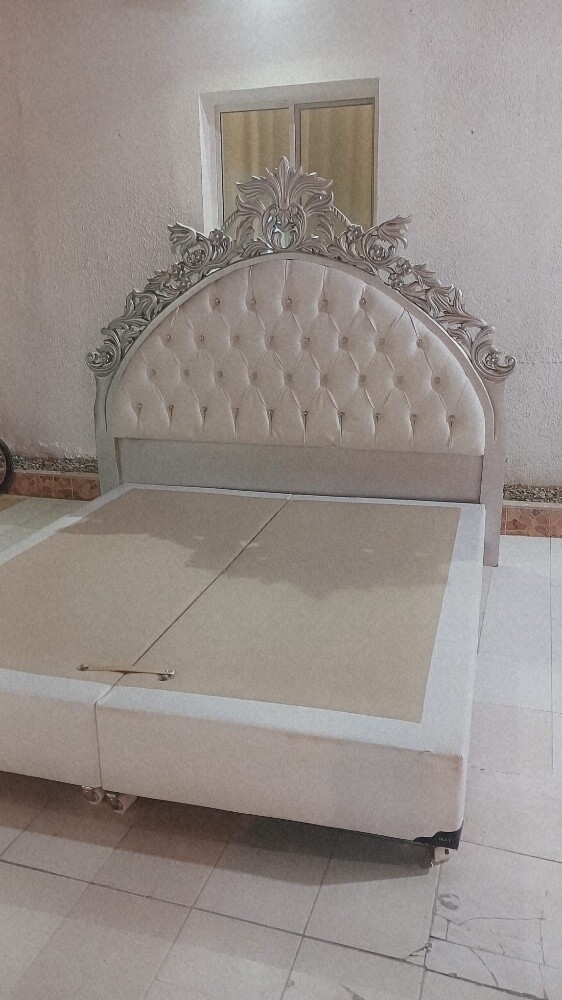 سريرمزدوج بحالة ممتازةجدا - 1