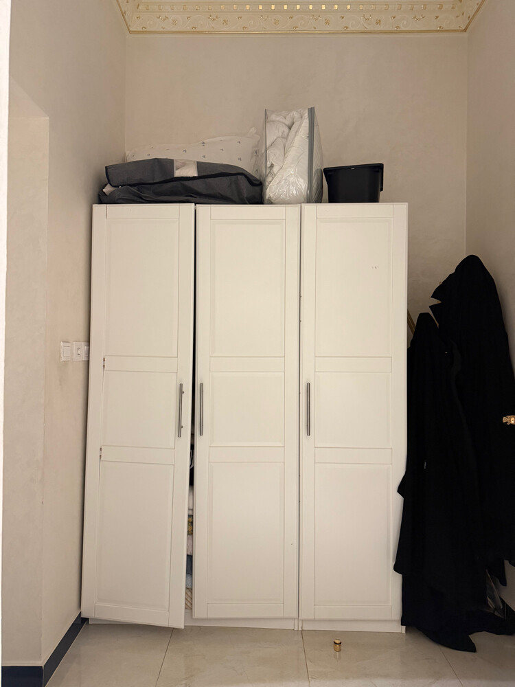 cabinat - 1