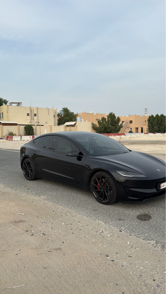 tesla 3 performance qtr agency - 1