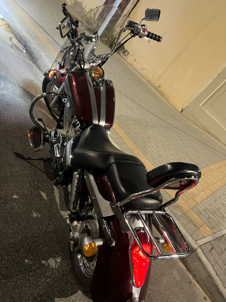 Honda shadow 750 - 3
